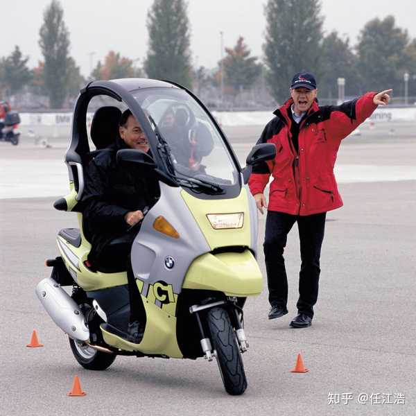 为什么 bmw c1 这么好的 scooter 摩托车(轻便,好看,不用头盔)只在