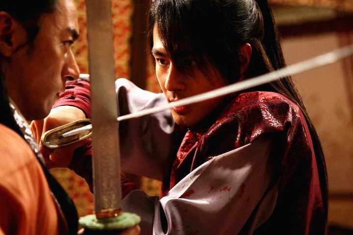 怎样评价《霜花店》?