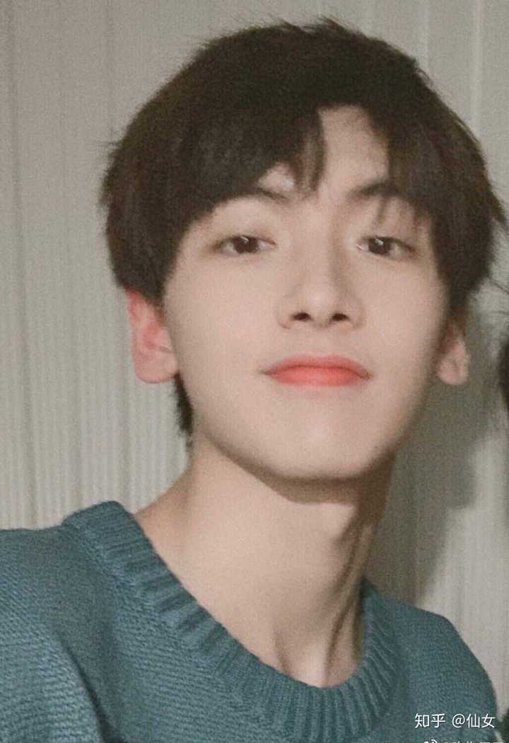 翟潇闻啊(手可摘星辰,我可翟潇闻)