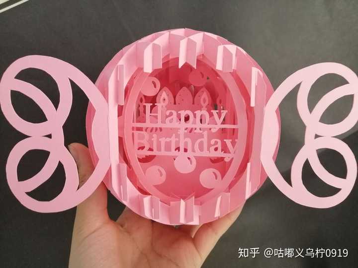 送暗恋的女生什么生日礼物能让她知道你对她有好感而不会太直白?