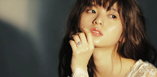 你见过一眼就让你怦然心动 漂亮/可爱的女神/女生是什么样的?