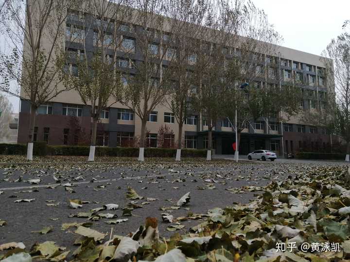 齐齐哈尔医学院宿舍环境怎么样,求多图?