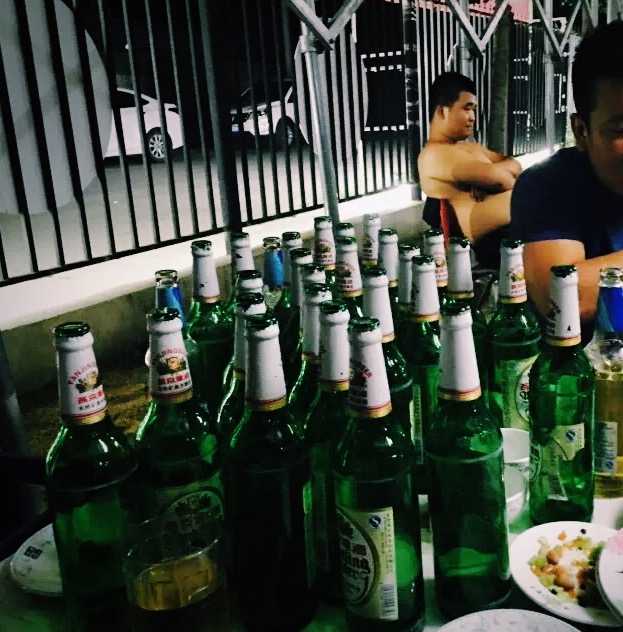 一天一瓶酒是什么体验?