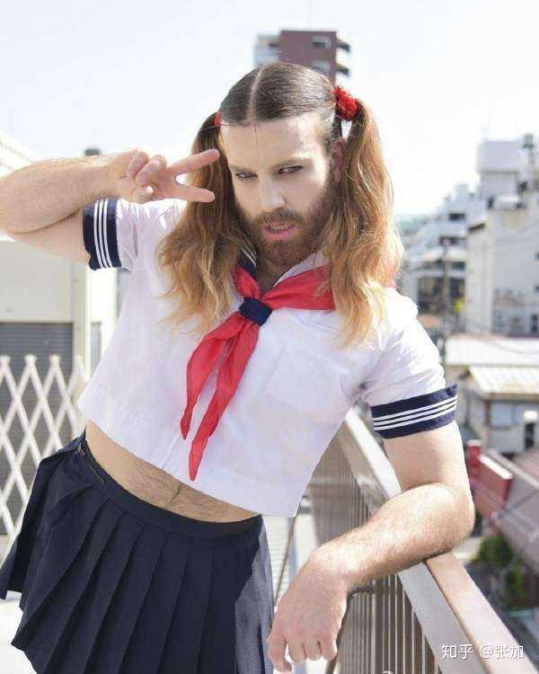 男生被迫女装 知乎