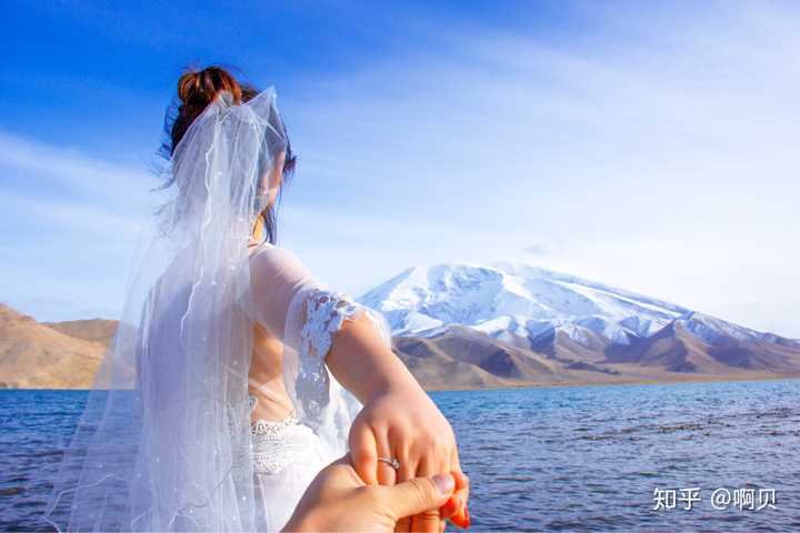 你看到过最好看的婚纱或婚纱照是什么样的?