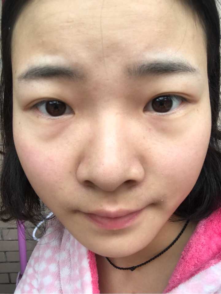 化妆后颜值和素颜差距很大是种怎样的体验?