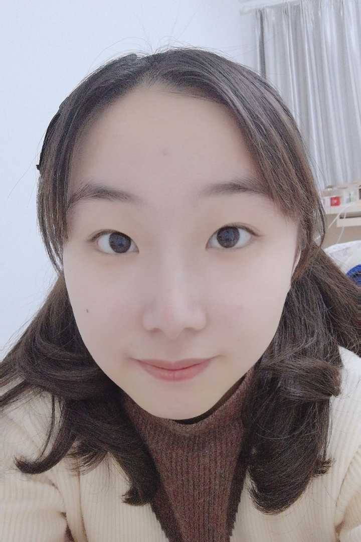 身为真正的素颜美女是种怎样的体验?