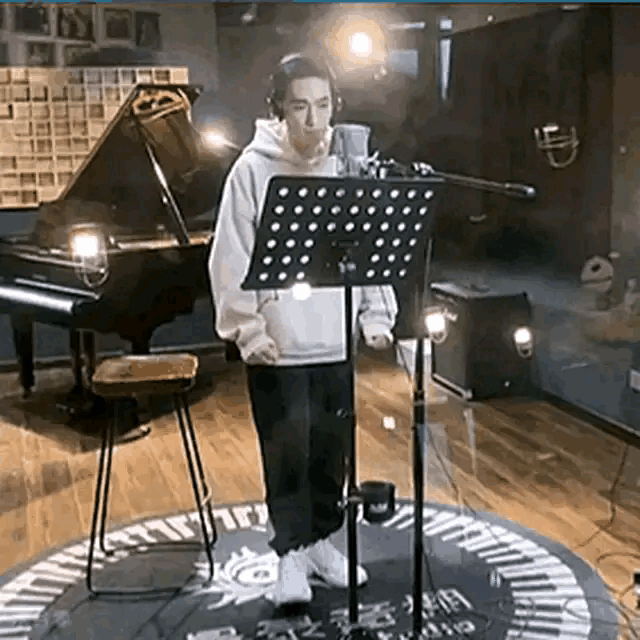 放个跺jiojio的未解密歌曲动图.肿么这么可爱!
