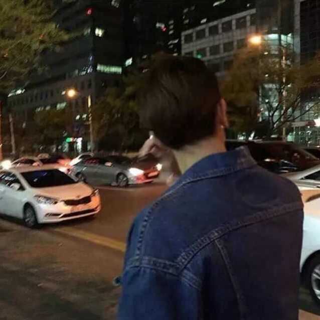 有哪些第一眼就让你觉得惊艳的男生头像?