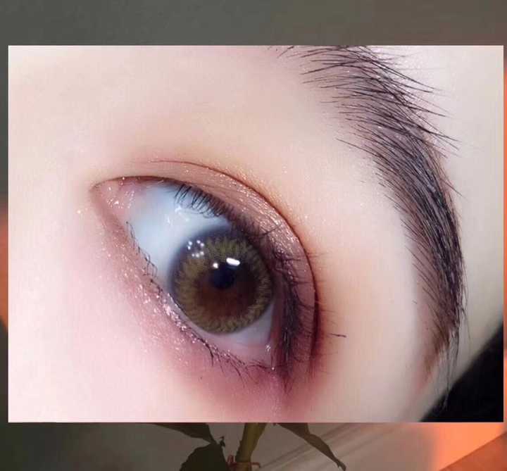 而且产品的前景也很好,不然老娘才不会下血本去入驻她家的美瞳