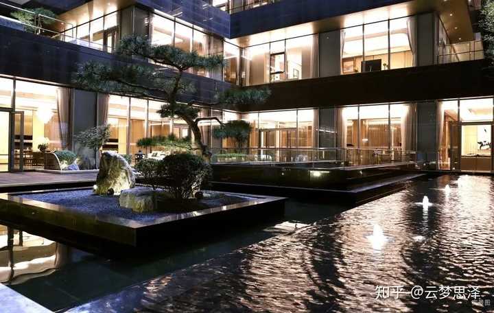 这就是位于千年帝都西安曲江东岸的奢华大宅 玫瑰庄园,南湖九栋.