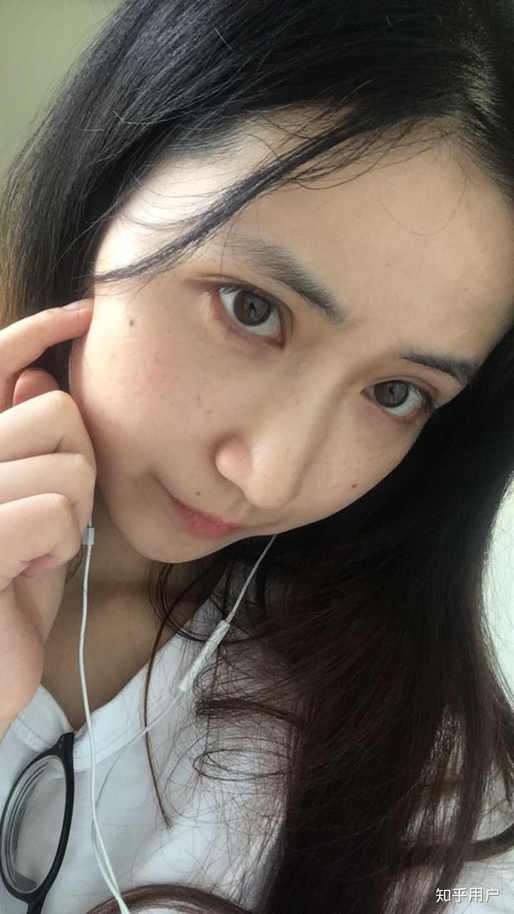 美女们素颜都是什么样子?