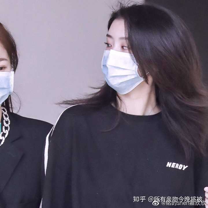 有没有很傻屌的闺蜜头像?