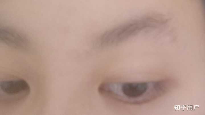 大人说我从小死鱼眼,现在熬夜越来越颓废了. 睫毛精本人嘻嘻