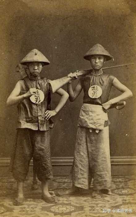 1000现代士兵对阵10w古代士兵,哪方胜算大?
