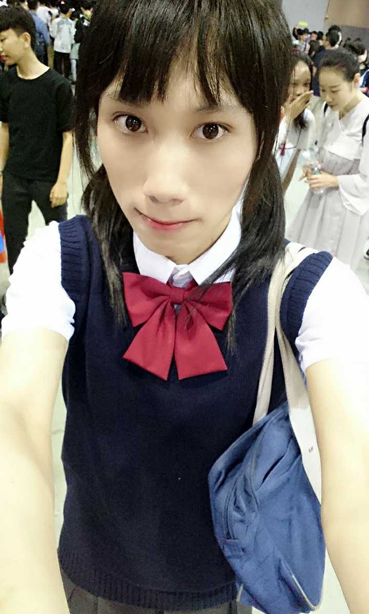 男生穿jk制服是怎样的体验?