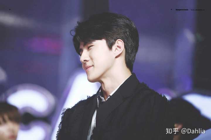 吴世勋有哪些惊艳的图片? - 知乎