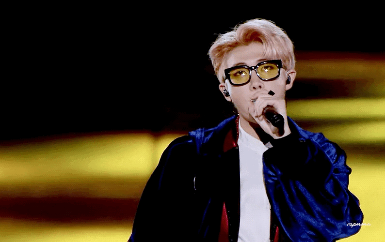 如何评价金南俊(rap monster)的颜?
