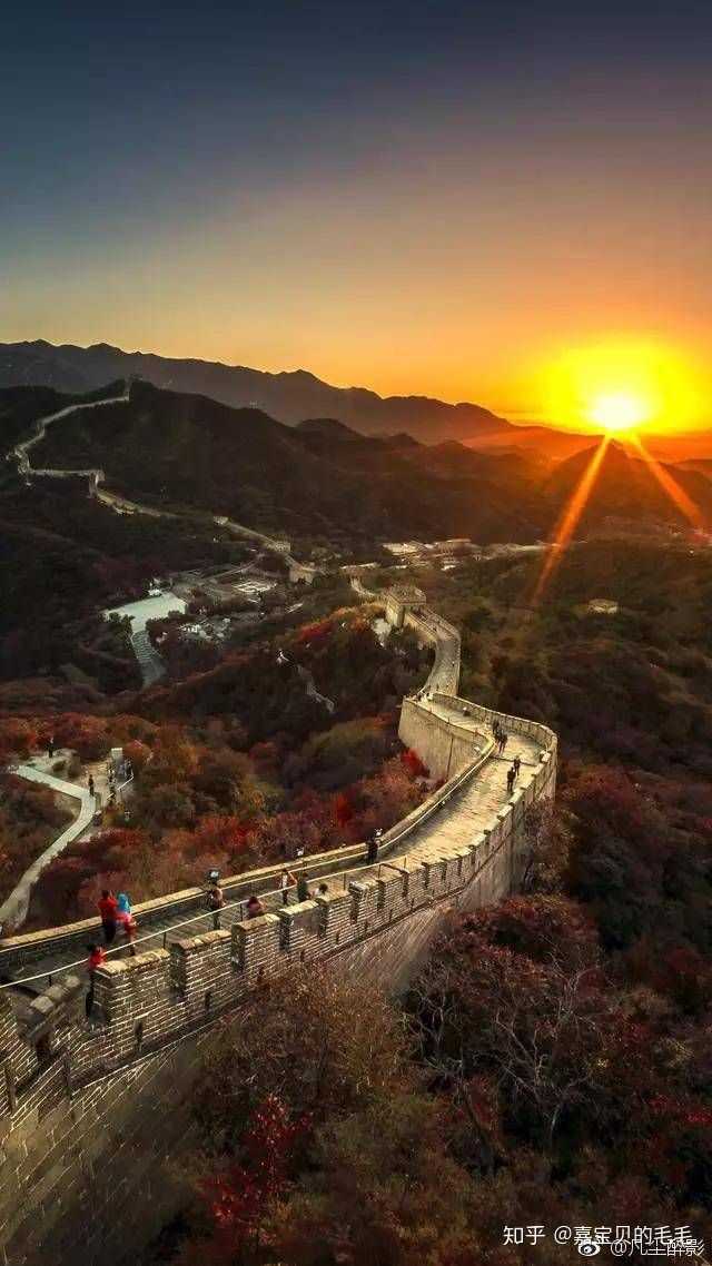 大家都有哪些压箱底的壁纸?