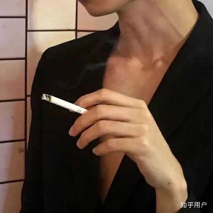 女孩们能接受你的男朋友让你把头像换成sexy的头像吗?