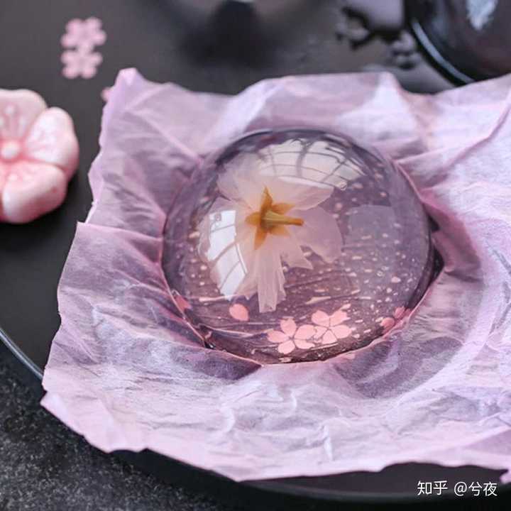 粉色搭配樱花,满满的少女心!