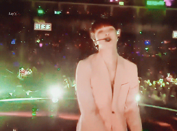 只有动图才能展现他的美貌啊  我是人品饭 不是颜狗  信吗