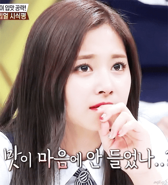 twice 成员周子瑜有哪些惊为天人的瞬间?