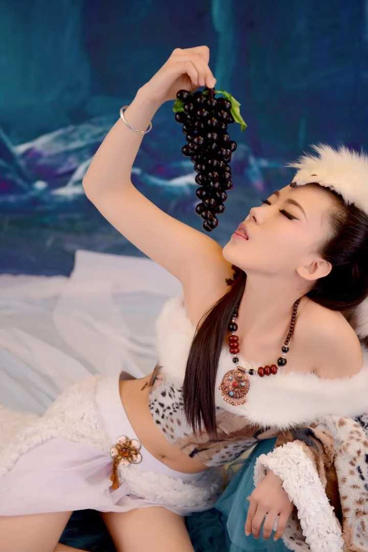 女性是出于哪些心理拍裸体写真?