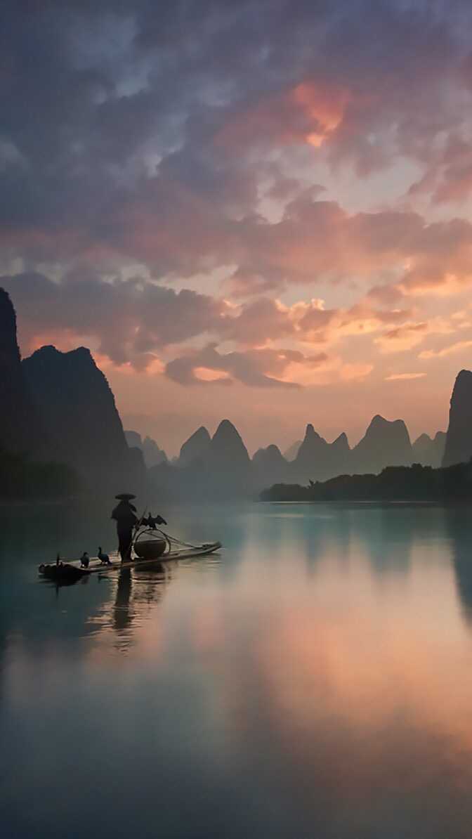 有哪些梦幻唯美,意境深远开阔,颜色淡雅,以景为主的的