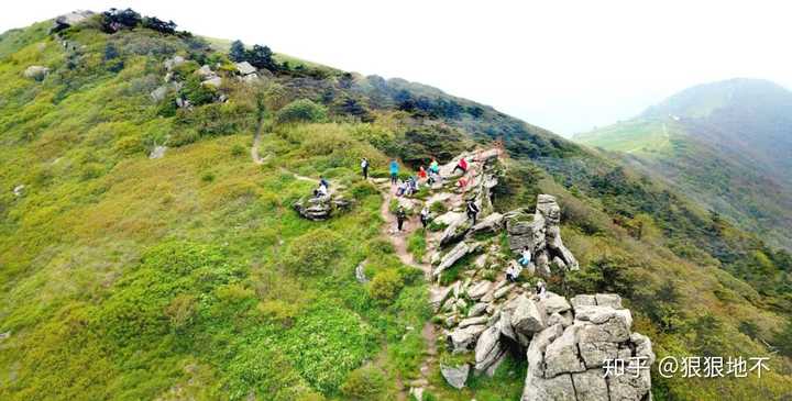秦岭有哪些经典徒步登山路线?