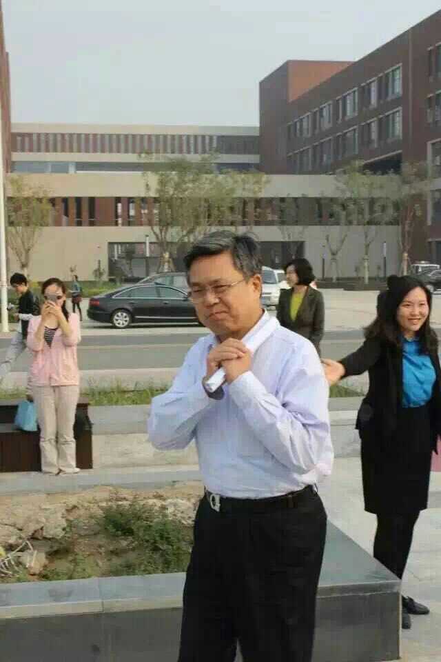 如何看待曹雪涛任南开大学校长?