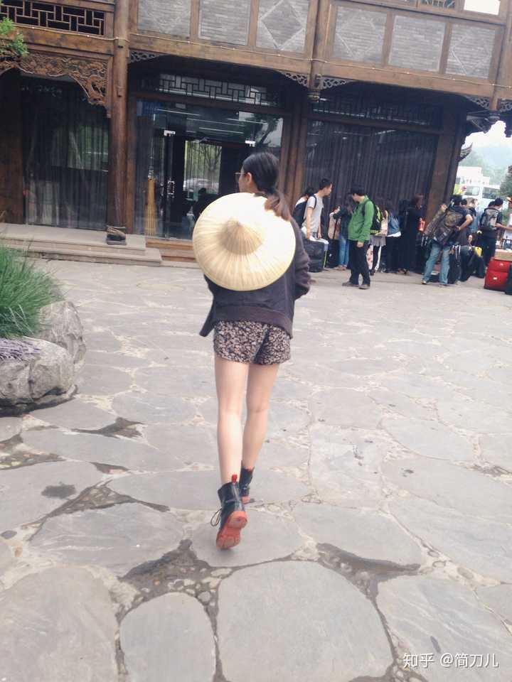 当你有一双好看的腿之后,会不会觉得差一张好看的脸?
