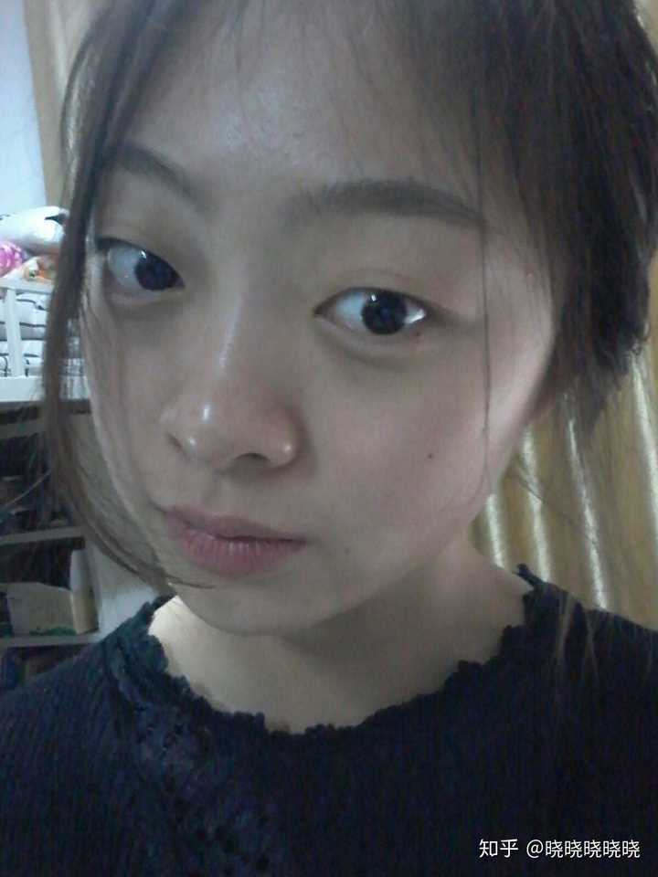 双眼皮好看的妹子很多,单眼皮好看的妹子也很多,那么