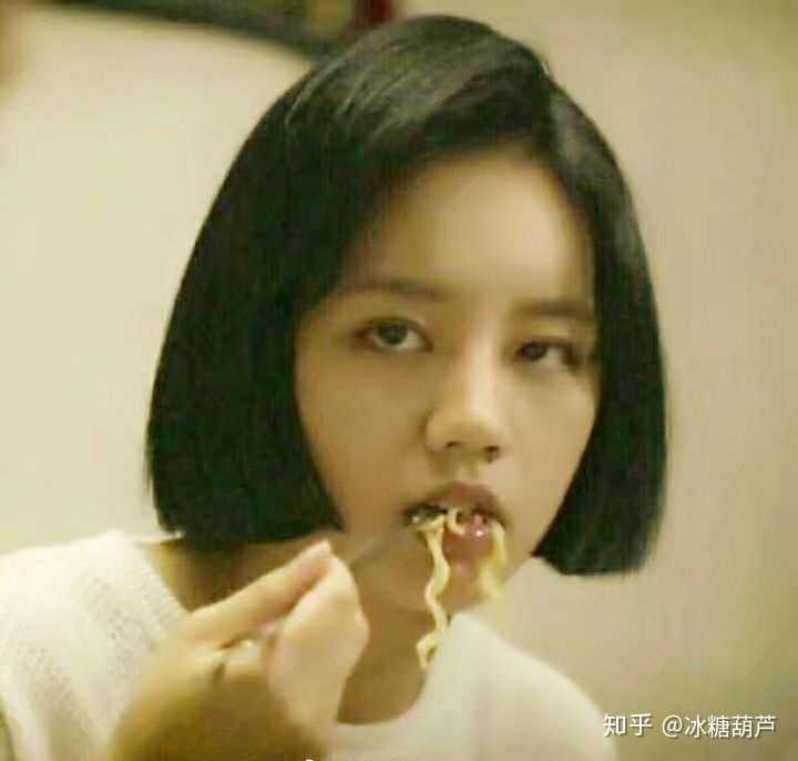 有没有德善正焕吃面的情侣头像?
