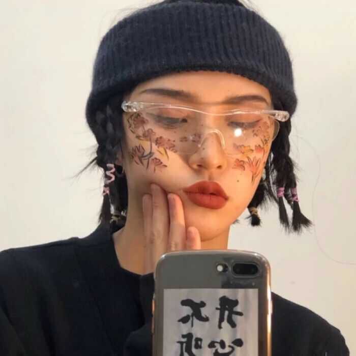 大家有没有什么很小众的头像,不是那种烂大街的?