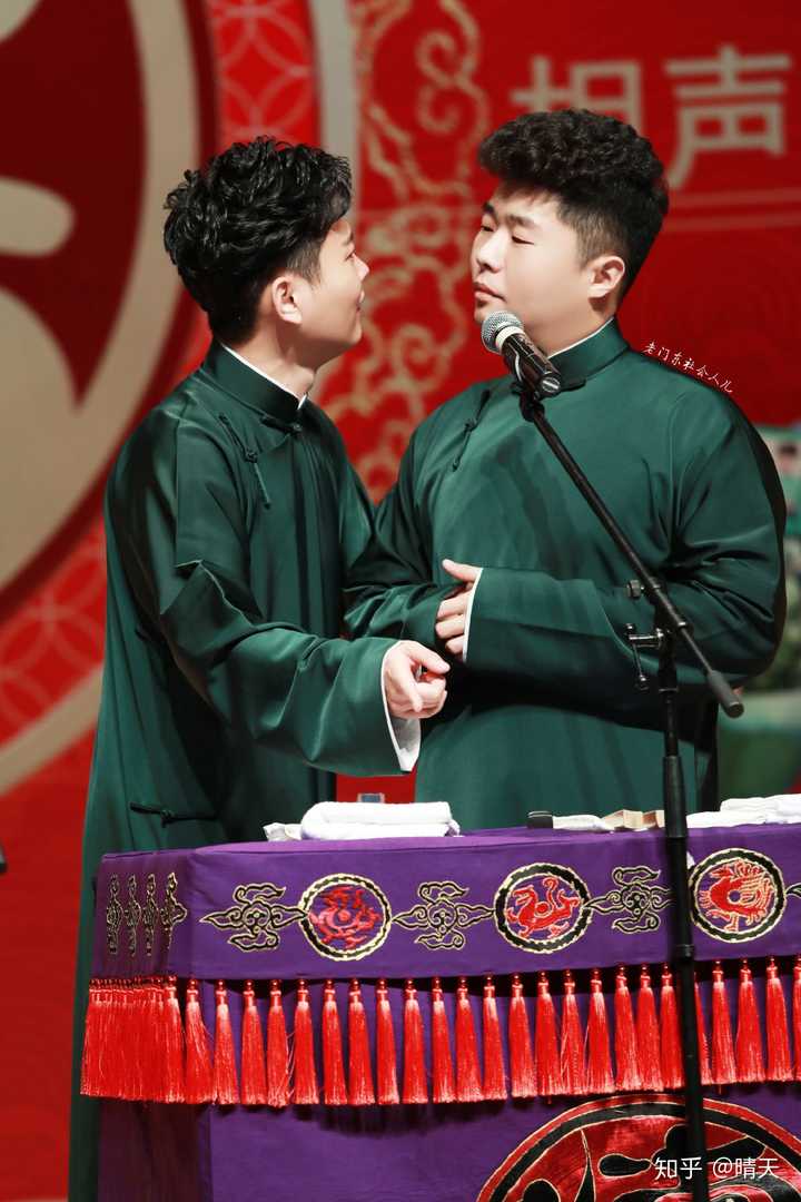 孟鹤堂周九良哪个大褂最好看?