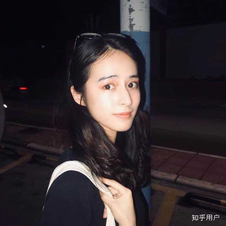 长得像混血儿是什么样的体验?