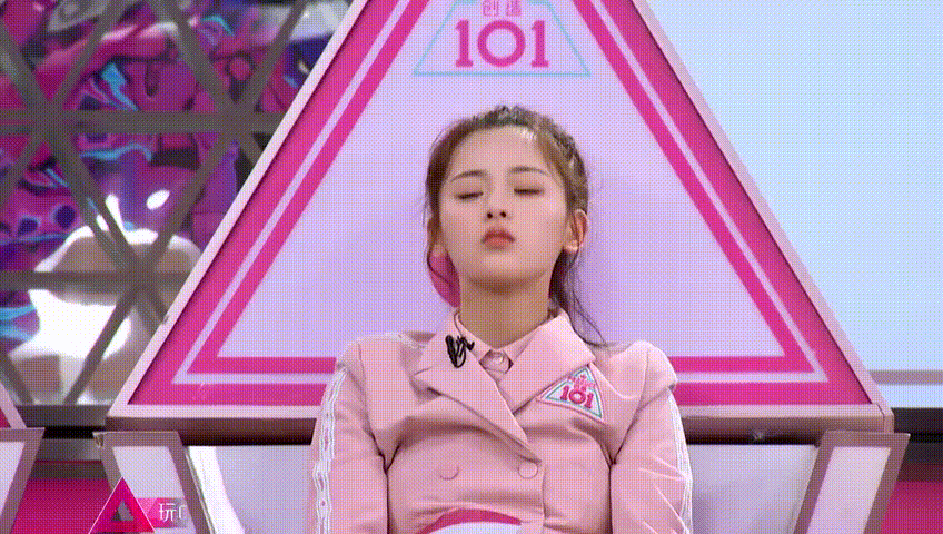 如何评价《创造101》第六期杨超越在唱作组的表现?