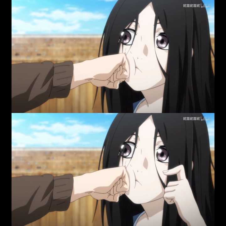 求特别的不易和别人撞的二次元情头( ")人(")?
