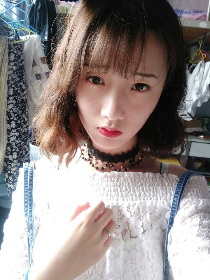 女生都是怎么开始打扮自己的?