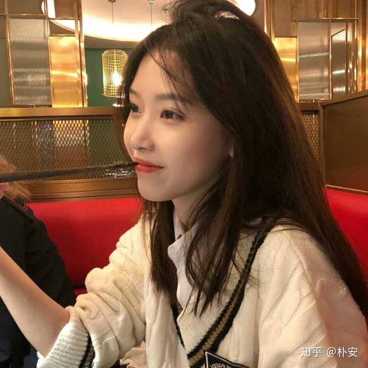 有没有好看的女生头像?