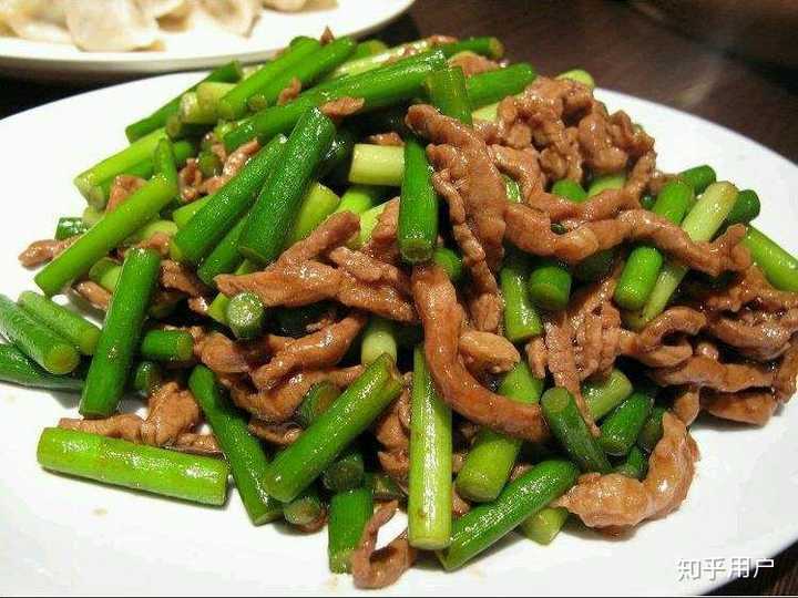 家常菜:蒜苔炒肉