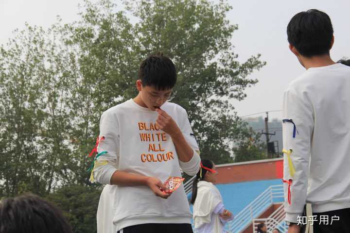 你见过最帅的高中男生长什么样?