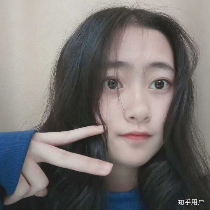 你见过最漂亮的女生长什么样?