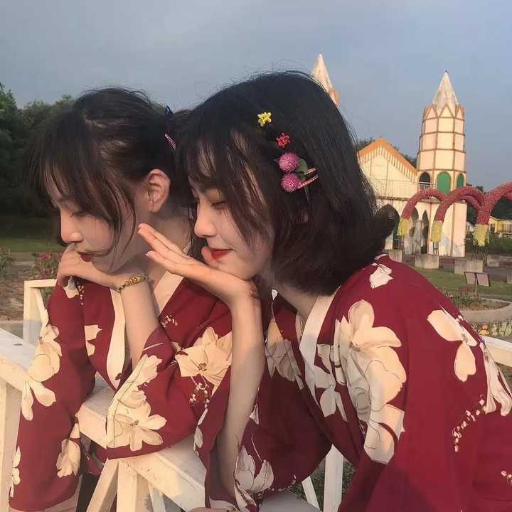 有哪些适合女生微信使用的头像?