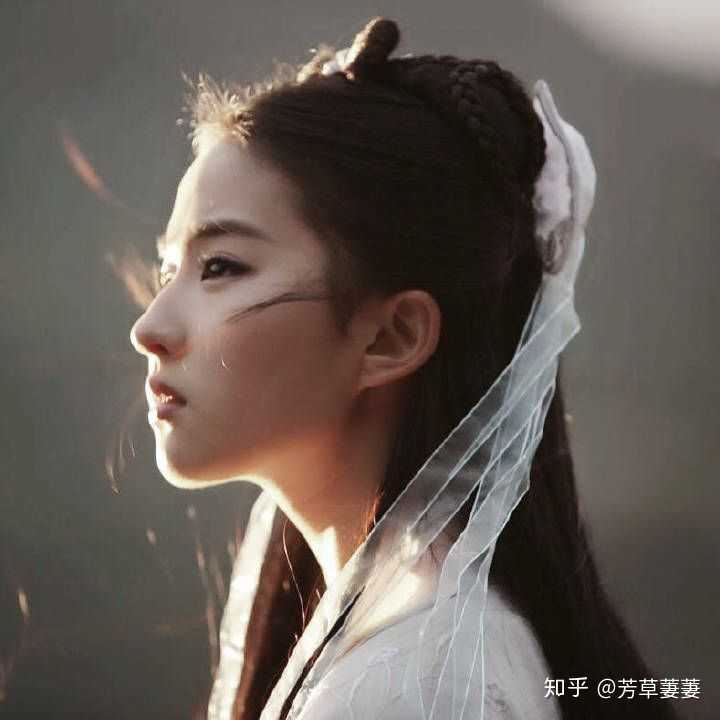 实在忍不住,发一波收了好久的美人刘亦菲 首先放侧脸吧,左右都考虑到