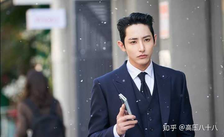 如何评价李洙赫 leesoohyuk?