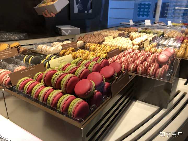 laduree 和 pierre herme到底哪个好?