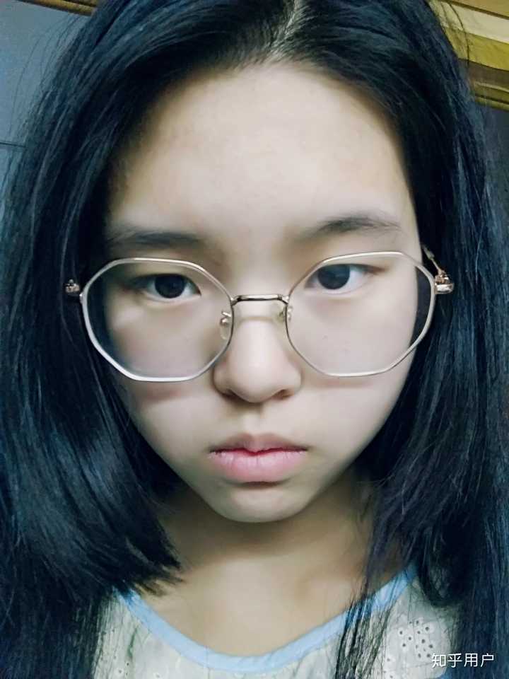 女生素颜能丑到什么程度?