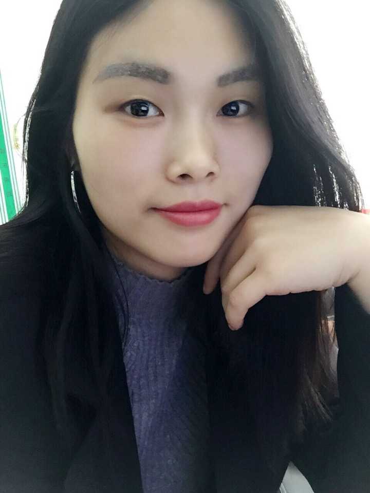 你身边有没有单眼皮或小眼睛的美女?